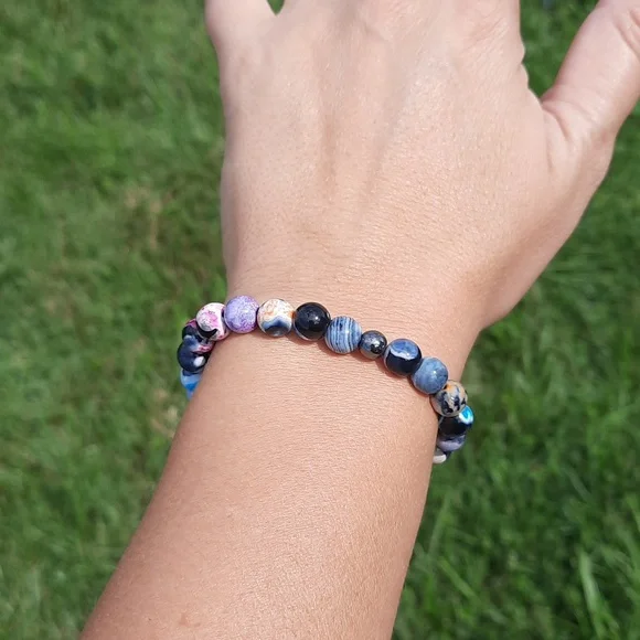 Multicolor fire agate 8mm bracelet - Picture 3 of 4